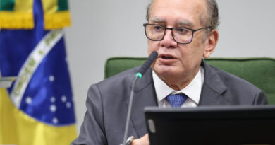 Denúncia contra Bolsonaro é mais grave que Mensalão, diz Gilmar Mendes