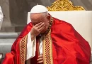 Papa Francisco tem noite tranquila, mas segue em estado crítico, diz Vaticano