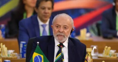 Lula diz que Trump humilhou Zelensky e chama bate-boca entre os presidentes de “cena grotesca”